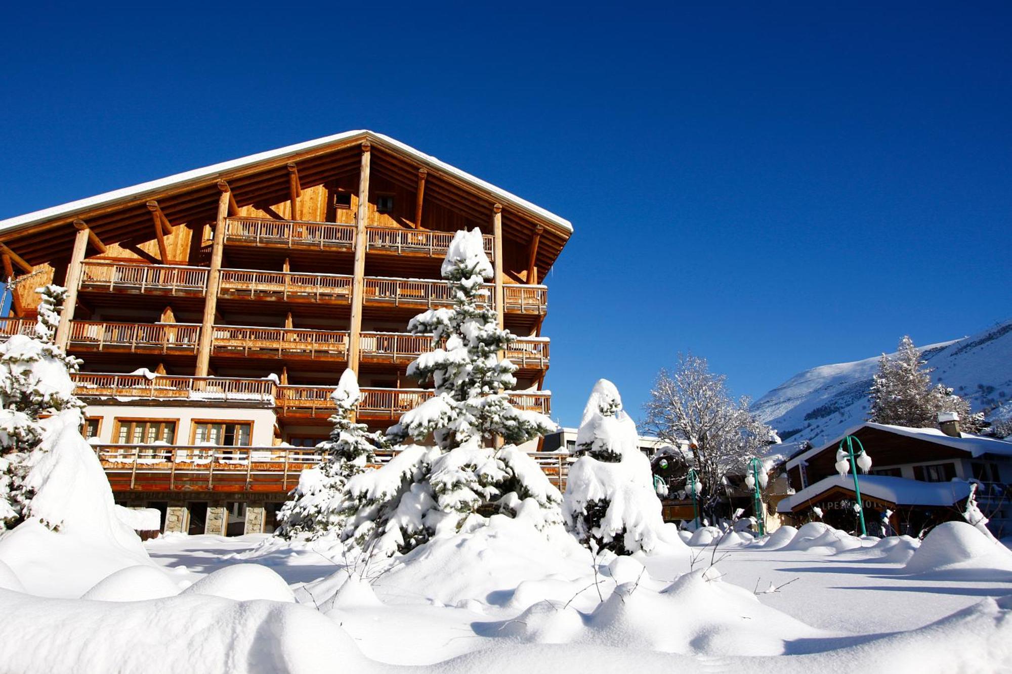 Vacanceole - Residence Cortina Ле дез Альп Экстерьер фото